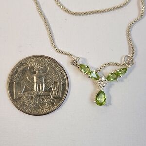NIB 925 1.4cts Natural Peridot & White Topaz Pendant Necklace W/ 925 Italy Chain